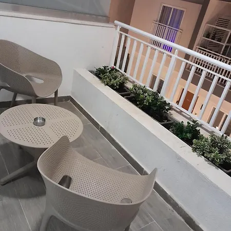 Апартаменты Qawra Interlace St Pauls Bay Сент-Полс-Бей